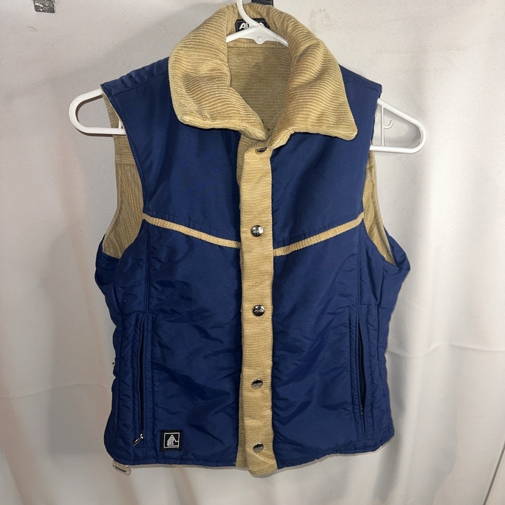 Vintage Altra Womens Small Reversible Tan And Blue Vest Ski/ Hiking